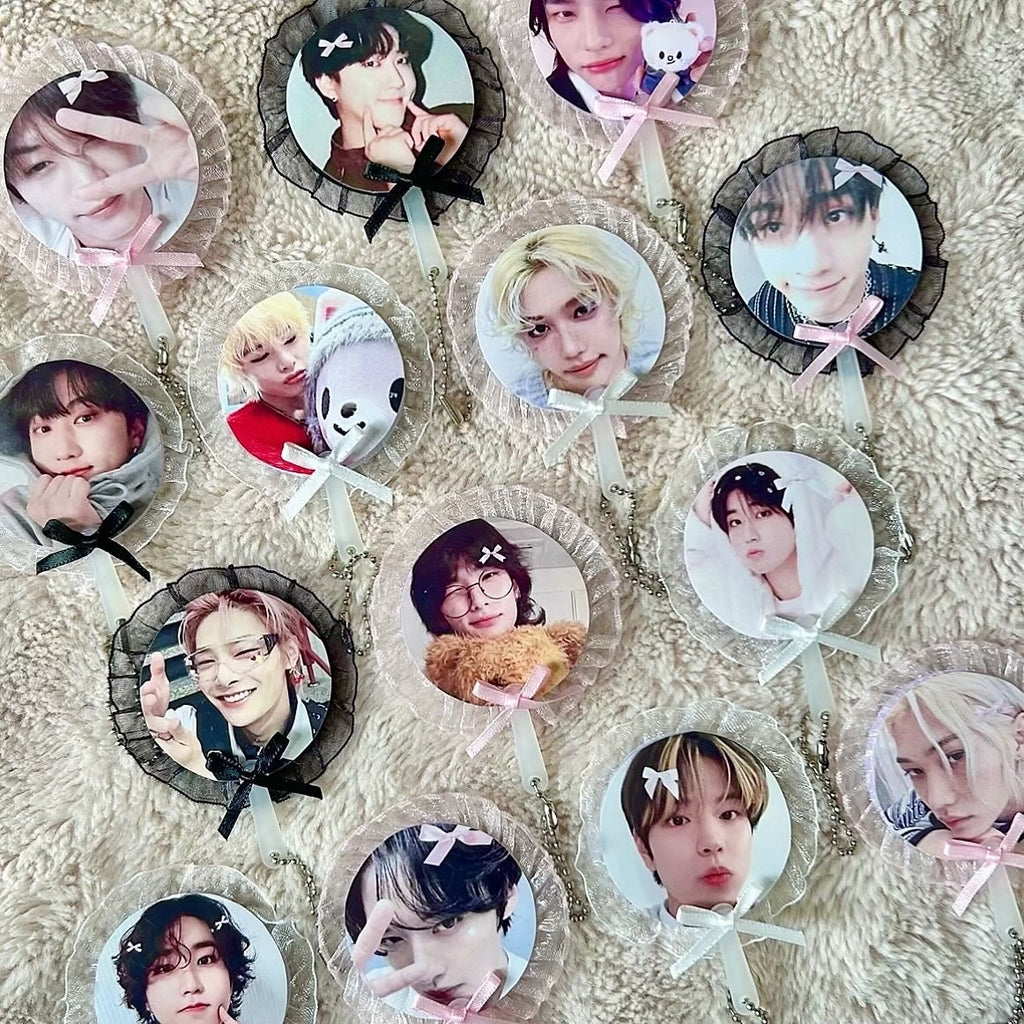 stray kids mini picket keychains!