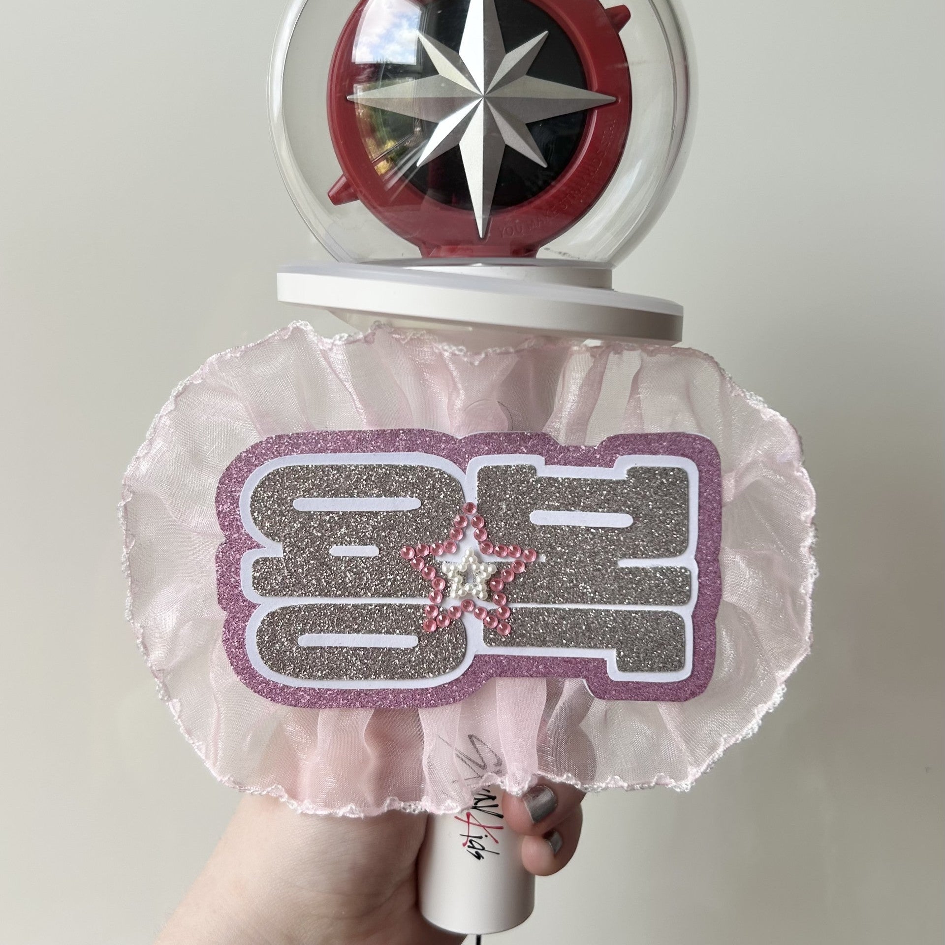 stray kids glitter lightstick deco/badge