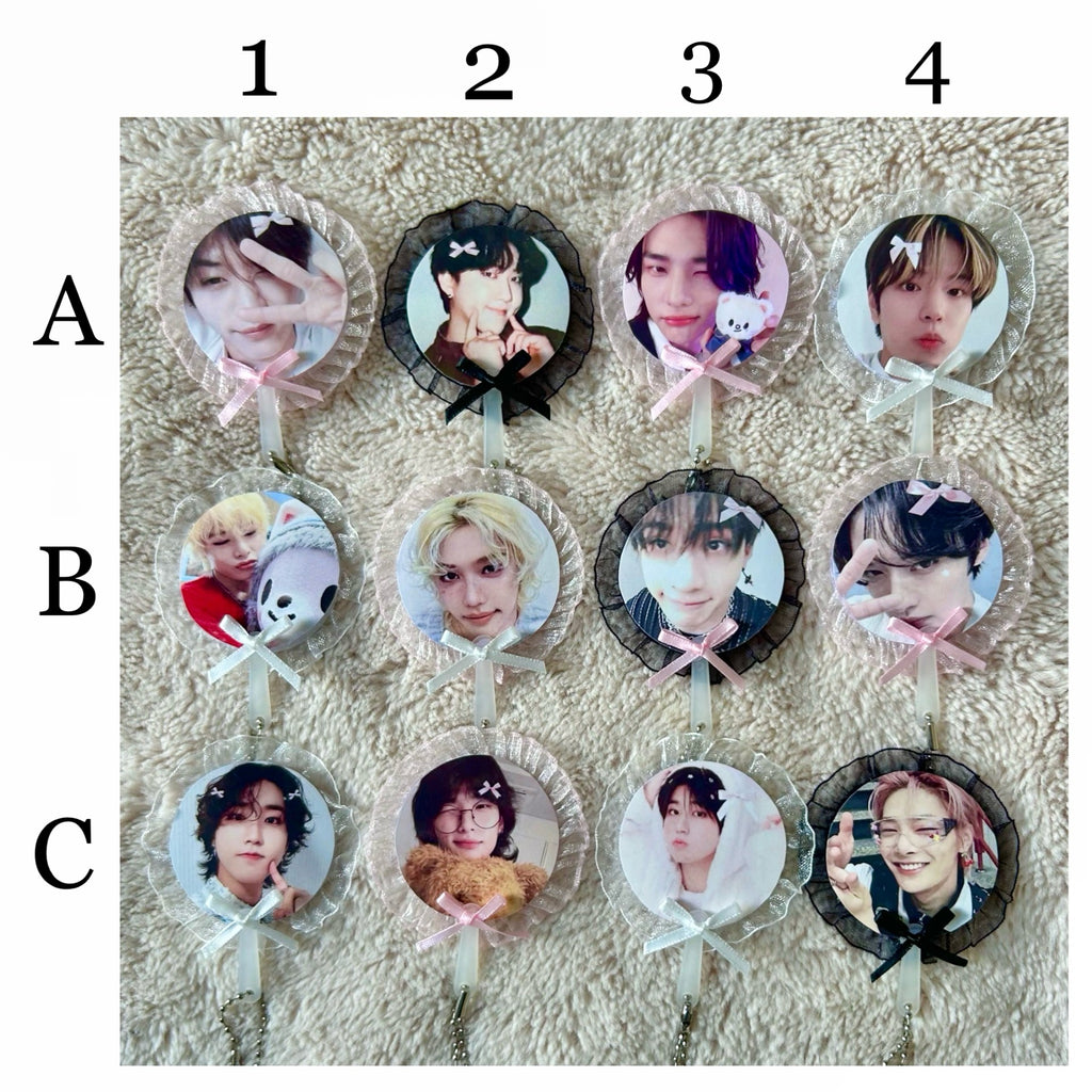 stray kids mini picket keychains!