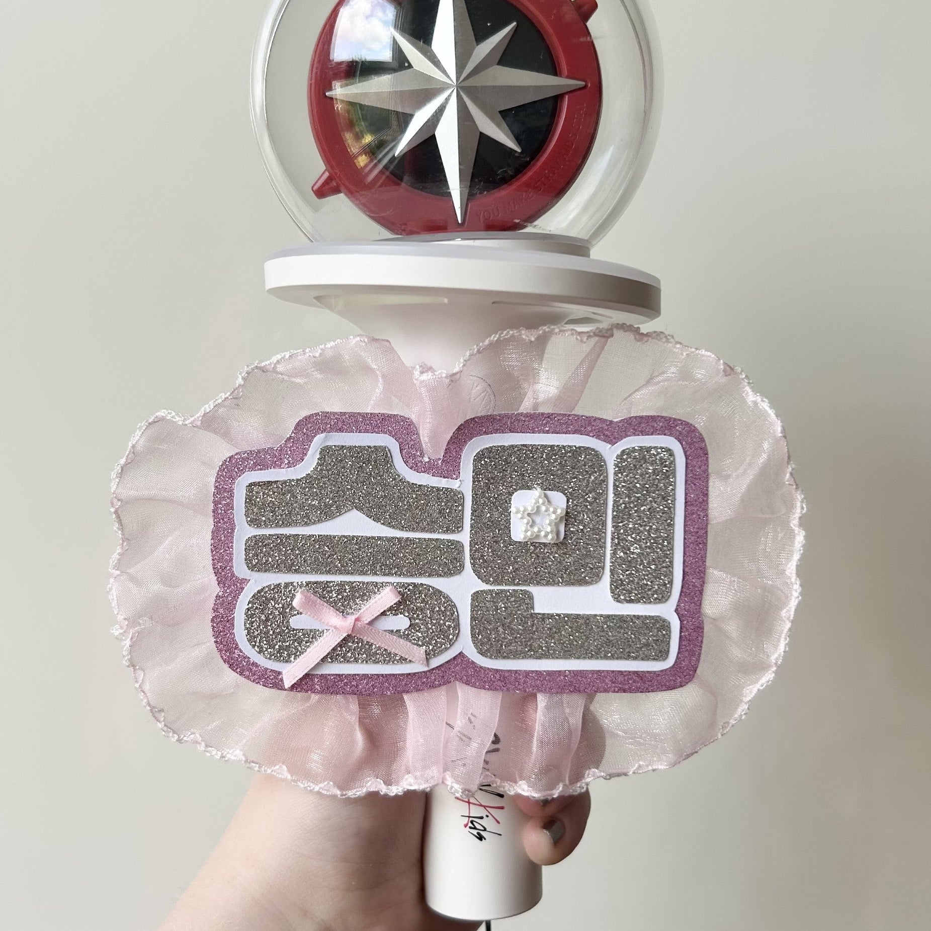 stray kids glitter lightstick deco/badge