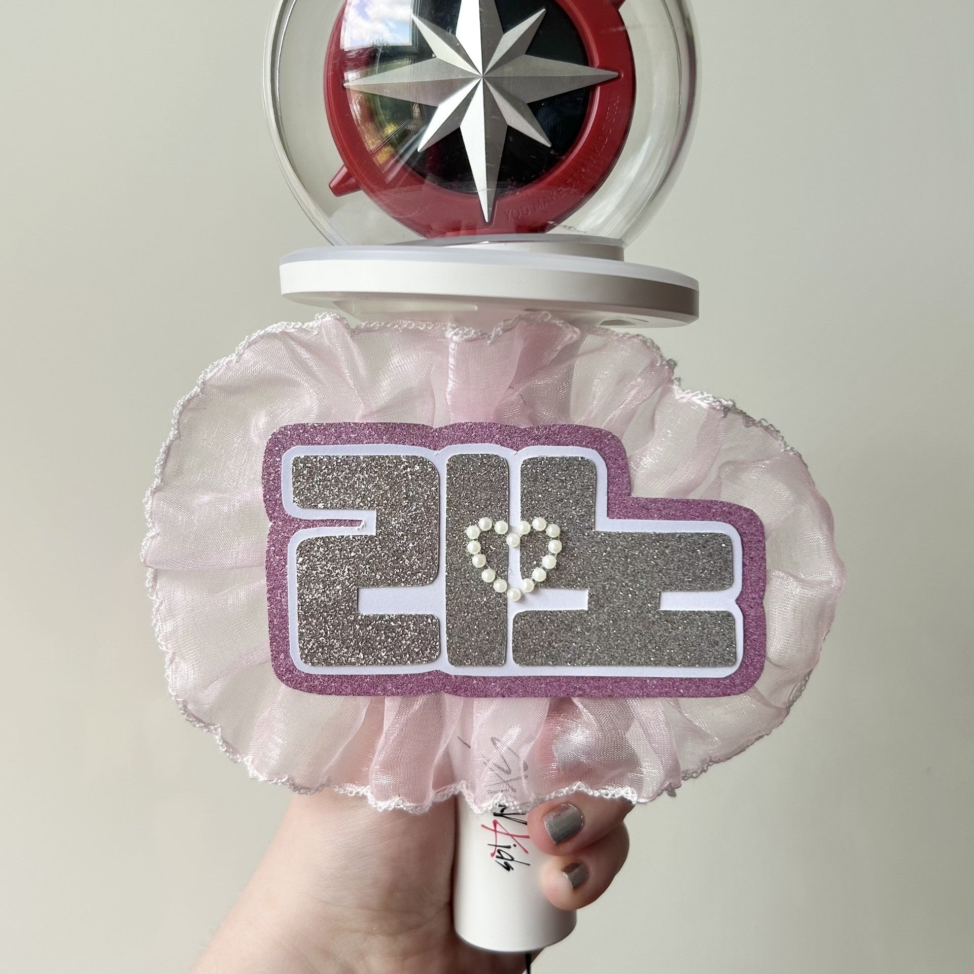 stray kids glitter lightstick deco/badge