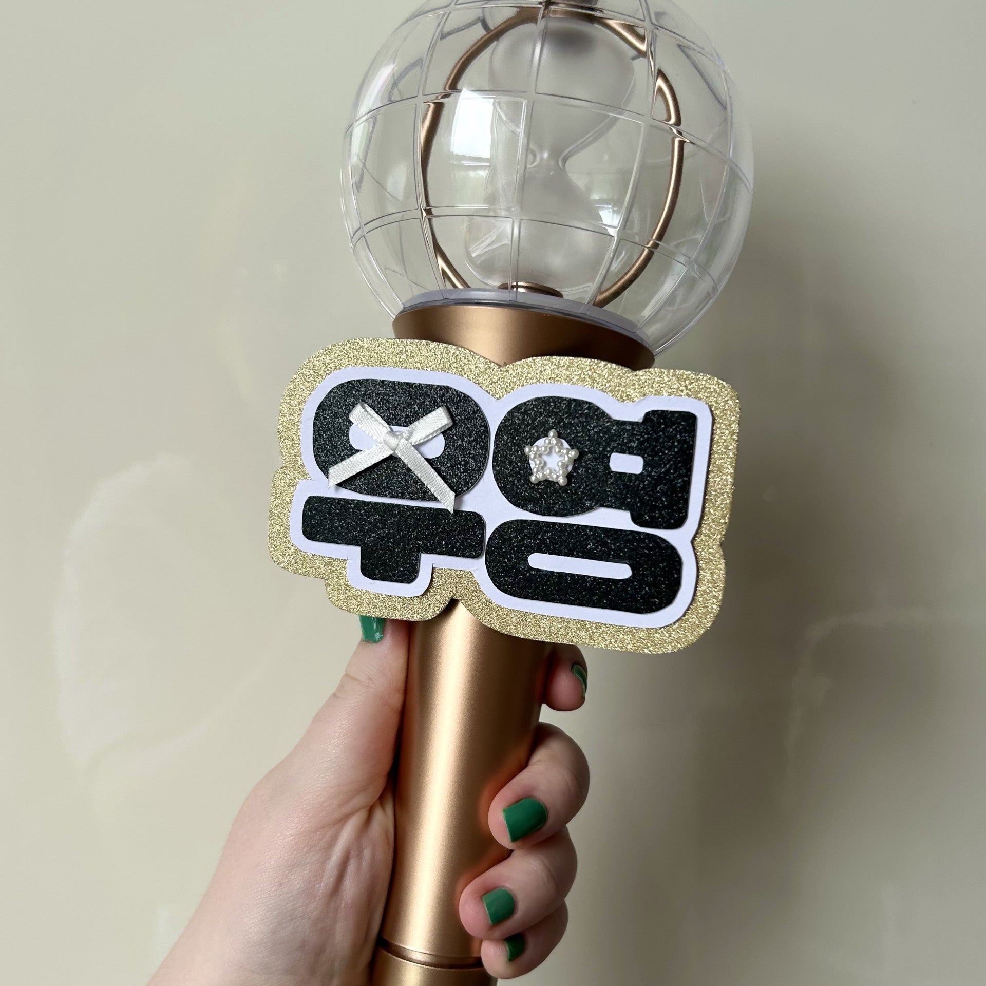 ateez glitter lightstick deco/badge